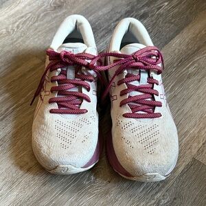 Asics Burgundy Gel Kayano 29 Sneakers Size 10